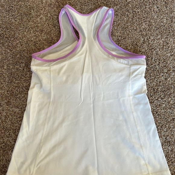 Sofibella Tennis Outfit - Picture 5 of 14